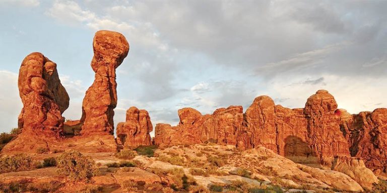 Planen Sie eine Reise mit dem 4WD Camper oder Wohnmobil zum Arches National Park