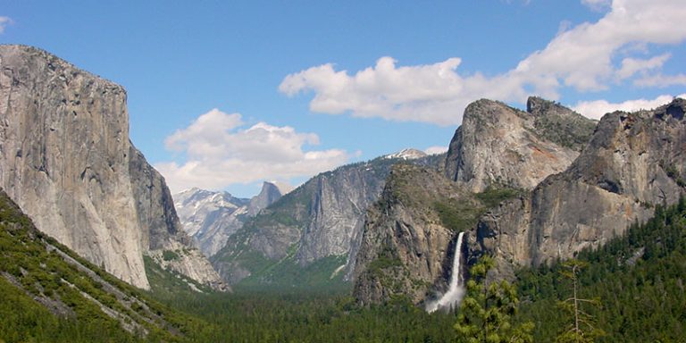 Planen Sie eine Reise mit dem 4WD Camper oder Wohnmobil in den Yosemite National Park